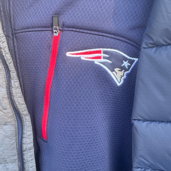 NFL - New England Patriots 3-in1 Jacket/Vest Combo - Picture 3 of 7